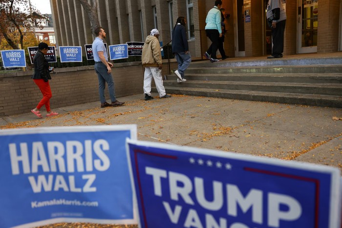 People line up to cast their votes on Election Day, at Pittsburgh Manchester School in Pittsburgh, Pennsylvania. REUTERS/Quinn Glabicki