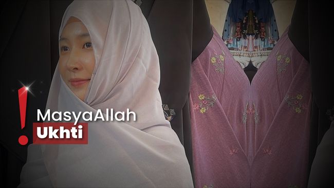 Yuri SNSD Pakai ‘Hijab’ saat Hadir di Acara Pameran Produk Riyadh