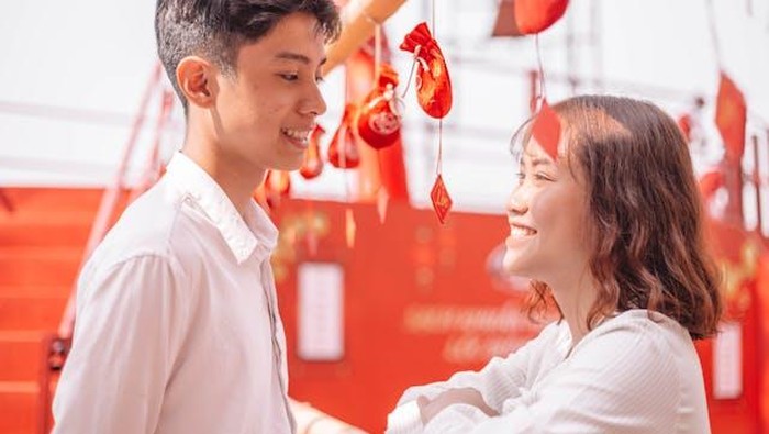 img-title 5 Zodiak Berjiwa Romantis yang Bikin Pasangan Merasa Bahagia