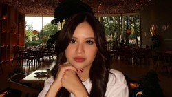 Lirik Lagu Langitku Sendiri - Anggi Marito