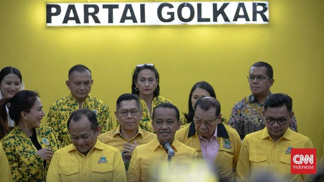 Golkar Resmi Terima SK Kepengurusan dari Kementerian Hukum