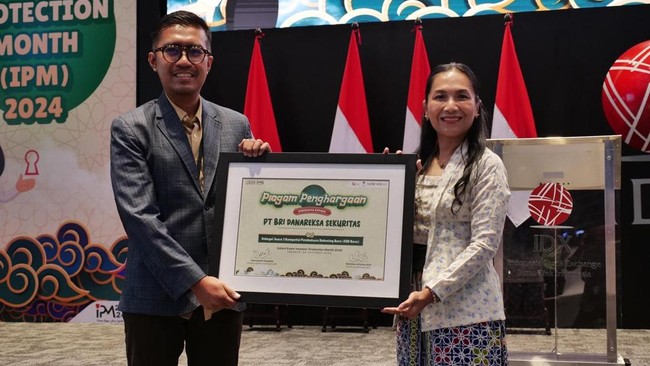 Perusahaan anak BRI Group, BRI Danareksa Sekuritas (BRIDS), meraih juara pertama Kompetisi Pembukaan Rekening Efek Terbanyak pada ajang IPM 2024.