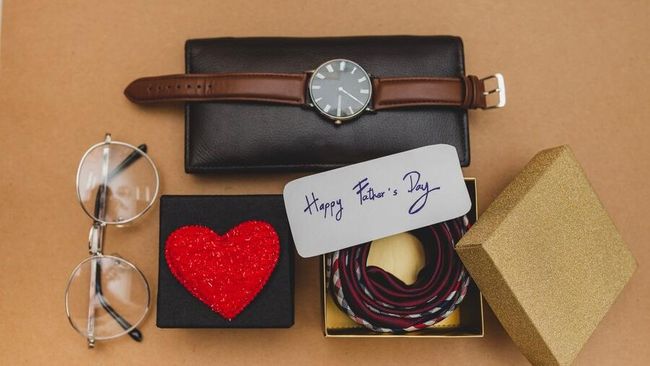 BeauPicks: 5 Rekomendasi Kado untuk Hari Ayah Budget Rp100 Ribuan