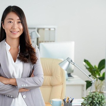 7 Karakteristik yang Dimiliki oleh Pemimpin Perempuan Berpengaruh dan Inspiratif, Kamu Termasuk?