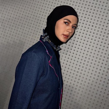 Paula Verhoeven Temani Anak Baim Wong di Sekolah, Raut Sedih Kiano Disorot