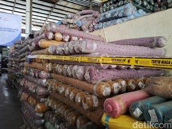 Marak Impor Ilegal, DPR Minta Pemerintah Berantas Mafia