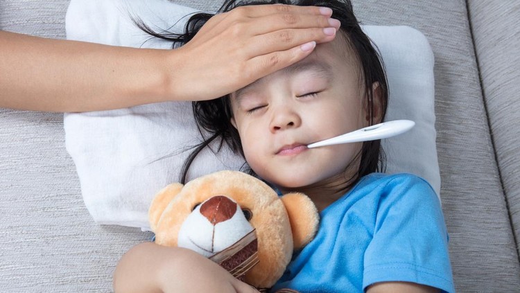 Anak demam di malam hari