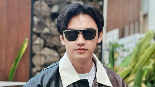 Caesar Hito Kini Batasi Akting Adegan Laga Usai Alami Radang Persendian