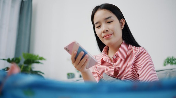 Cara terhindar dari penipuan nomor tak dikenal