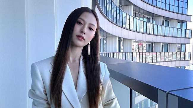 Go Min Si Dikabarkan Bintangi Film Pertamanya Jadi Pemeran Utama, Master of the World