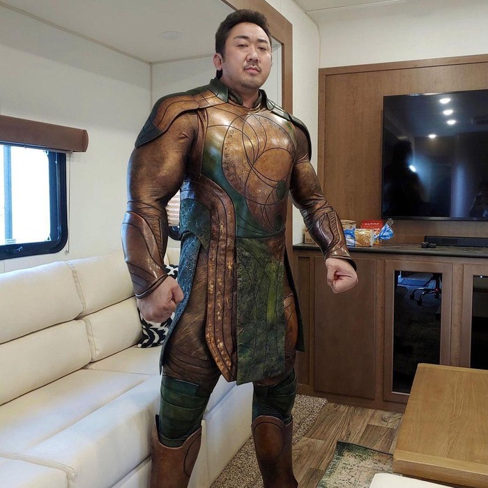 Ma Dong Seok beradu akting dengan Angelina Jolie dalam film Eternals./Foto: Instagram/donlee