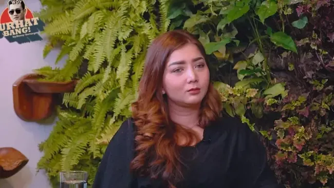 Sakit Hati Jadi Alasan, Ini Kronologi Teh Novi Usir Anak Angkat dari Rumah