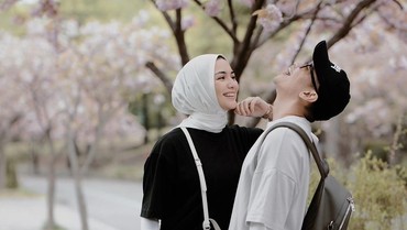 Rezky Aditya Masuk Rumah Sakit saat Umrah, Citra Kirana Susul Sang Suami ke Mekah