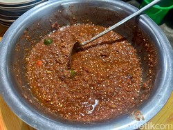 Sego Tempong Mbok Wah Populer di Banyuwangi, Sehari Habiskan 20 Kg Cabai!