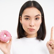 Perhatikan 7 Tanda Tubuh Kebanyakan Konsumsi Gula, Segera Kurangi!