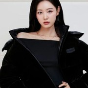 Intip Protet Kim Ji Won yang Jadi Brand Ambassador Brand Fashion Italia 'Duvetica', Elegan!