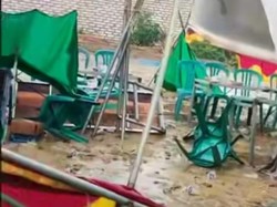 Fenomena Hujan Es dan Angin Kencang Terjadi di Sampang, 40 Rumah Rusak