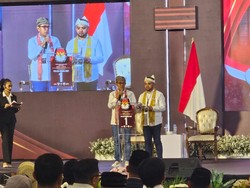Nurochman-Heli Targetkan Setiap Desa di Kota Batu Cetak 50 Sarjana