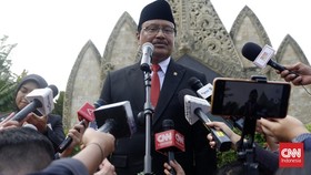 Anggaran Dipangkas Rp970 M, Mensos Klaim Gaji Pegawai dan Bansos Aman