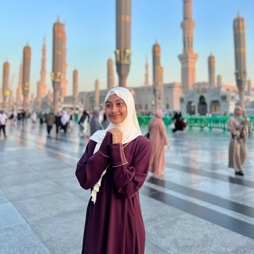 Ini Arti Lagu yang Bikin Novia Bachmid Kena Protes karena Dinyanyikan di Masjidil Haram