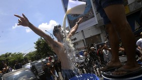 Kenapa Peternak RI Bisa Tergilas Susu Impor, Salah Siapa?