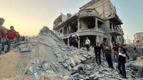 Israel Serang Gaza Selatan, Dua Warga Palestina Tewas