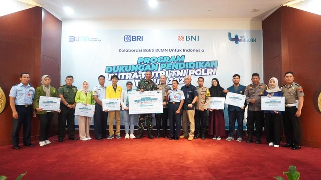 BRI Peduli yang menjadi payung dari program Tanggung Jawab Sosial dan Lingkungan (TJSL) BRI menyalurkan Beasiswa bagi 180 anak dari TNI dan Polri.