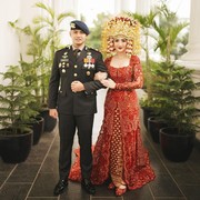 Jarang Pamer Kemesraan, 9 Artis Indonesia Ini Tiba-Tiba Menikah di Tahun 2024