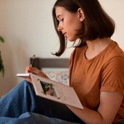 Ramalan Zodiak Minggu Ini: Hubungan, Karier, dan Keuangan di 11-17 November 2024