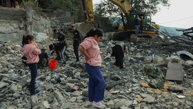 Pengungsi Lebanon Mulai Pulang Usai Gencatan Senjata Israel-Hizbullah