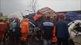 Update Kecelakaan Tol Cipularang KM92: 1 Tewas, 22 Orang Terluka