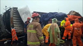 Korban Kecelakaan Tol Cipularang KM 92 Dibawa ke Dua RS di Purwakarta