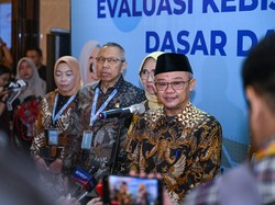 Viral Anak SMP-SMA Tak Bisa Perkalian-Pembagian, Menteri Muti: Jangan Overgeneralisasi!