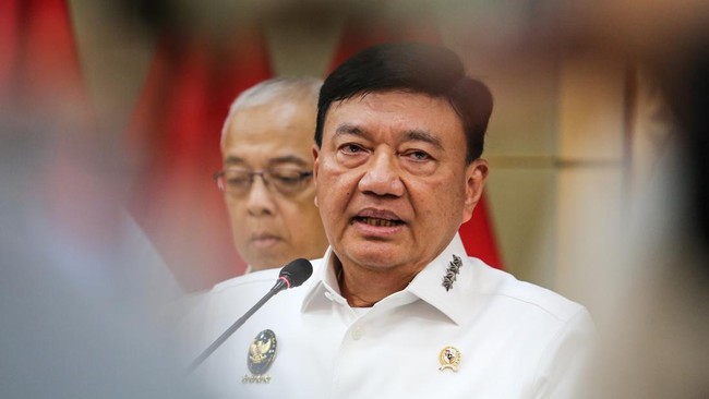 Menko Polkam Budi Gunawan sebut desk pencegahan tipikor sukses selamatkan duit negara hingga Rp6,7 triliun.