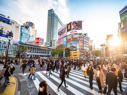 Turis China Selamatkan Pariwisata Jepang