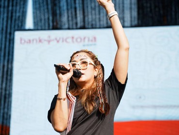 Shinta Syamsul Arief Enjoy Jadi MC Event Lari