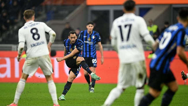 Inter Milan bermain imbang melawan Napoli dalam pertandingan lanjutan Liga Italia 2024/2025, Minggu (10/11) waktu setempat atau Senin (11/11) dini hari.