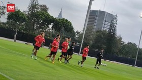VIDEO: Timnas Jepang Latihan Perdana, Baru 6 Pemain Hadir