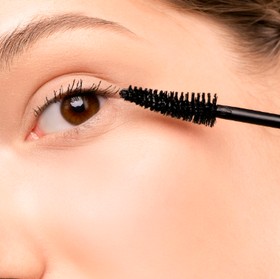 Ghost Lashes, Tren Bulu Mata Terbaru yang Hits di Kalangan Gen Z!