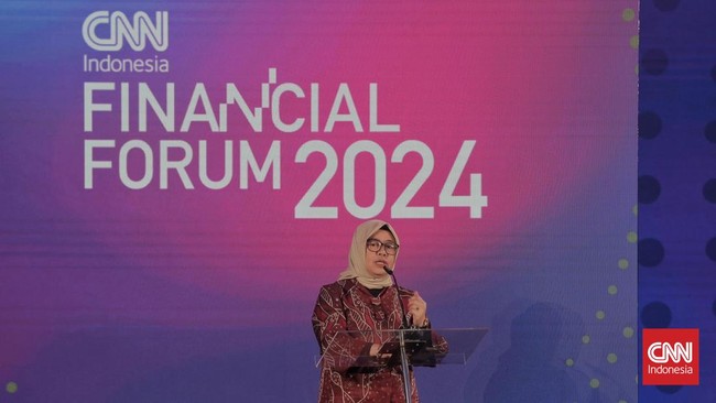 President director sekaligus Pemimpin Redaksi CNN Indonesia Titin Rosmasari ungkap pentingnya peran industri jasa keuangan menopang ekonomi RI.