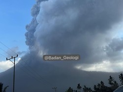 Banyak Penerbangan di Lombok Batal Dampak Lewotobi, Warga Diimbau Naik Kapal