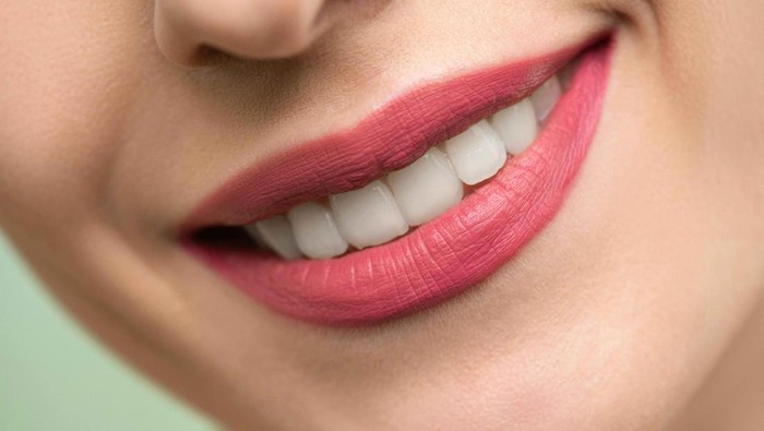 Jangan Salah Lagi! Ini Cara Membersihkan Gigi yang Benar