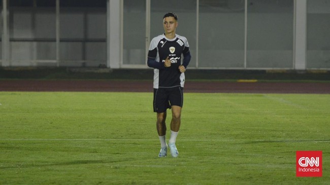 Pemain naturalisasi Eliano Reijnders lagi-lagi dicoret dari daftar susunan pemain Timnas Indonesia vs Jepang di Kualifikasi Piala Dunia 2026, Jumat (15/11).
