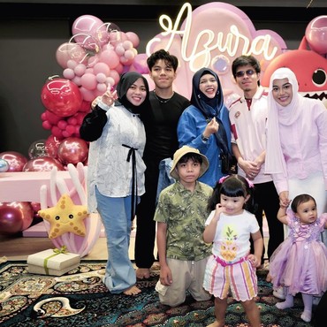 Ekspresi Aurel Hermansyah Jadi Sorotan Saat Geni Faruk Baca Doa untuk Anaknya