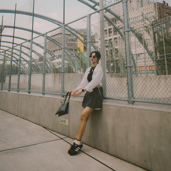 <p>Aktris Sheila Dara Aisha dikenal memiliki <em>style</em> yang <em>fashionable</em> dalam berpakaian. Istri penyanyi Vidi Aldiano ini sering padu padan <em>mini skirt</em> dan celana pendek dalam gaya berpakaiannya sehari-hari, Bunda. (Foto: Instagram @sheiladaisha)</p>