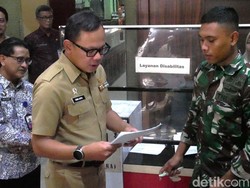 Inovasi Jemput Bola Disdukcapil Sidoarjo Diapresiasi Wamendagri Bima Arya