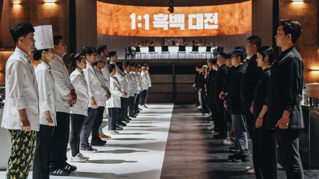Korea Selatan dikenal memiliki banyak jenis variety show yang menarik selain daripada Running Man yang kini legendaris.