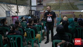 FOTO: Dharma Pongrekun Keliling Rumah Warga di Pademangan