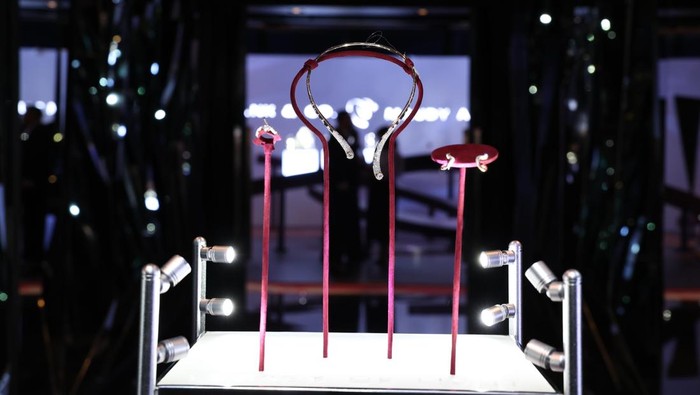 Frank & co. x Maudy Ayunda