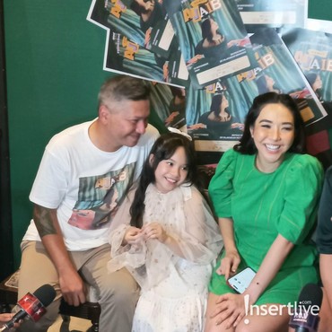 Debut Jadi Penyanyi, Gempi Anak Gading dan Gisel Rilis Lagu 'Ajaib'